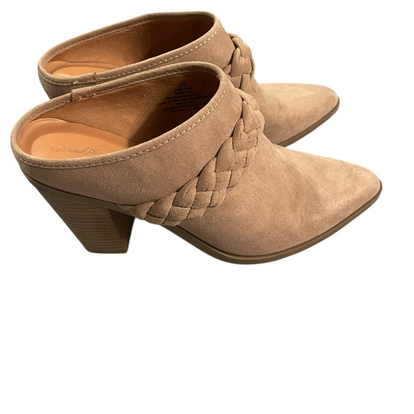Universal Thread Shoes - Universal Thread Beige Braided Heeled Bootie